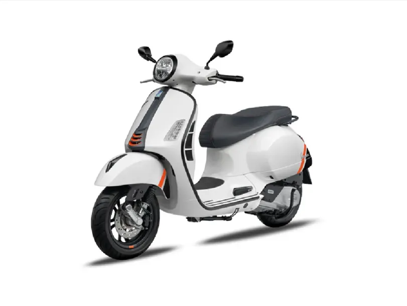 Vespa GTS Super Sport White Innocenza